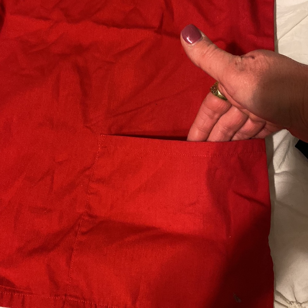 Scrub V-neck Top - Picture 3 of 3